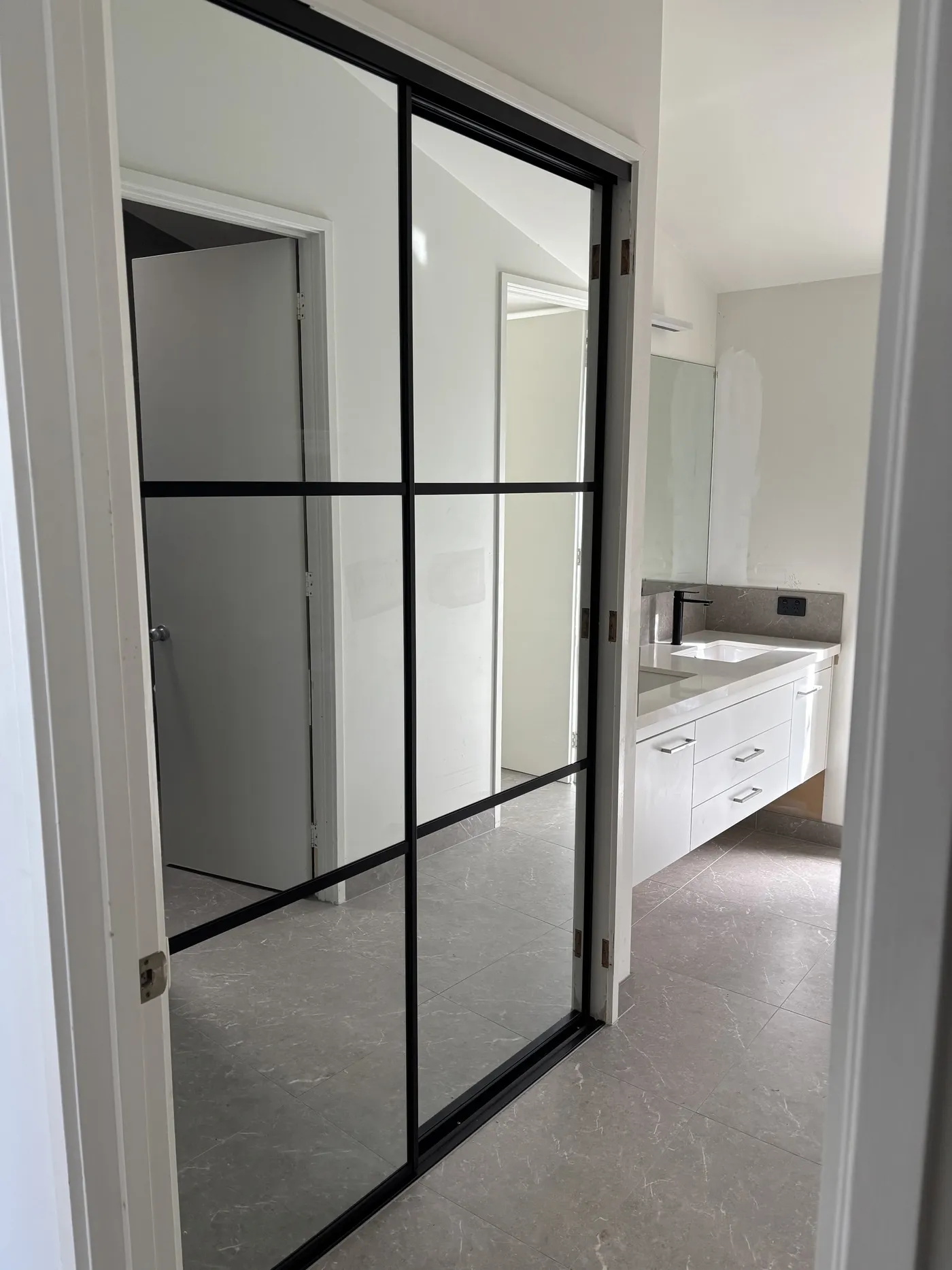 Wardrobe 01, photo 1 of 2
