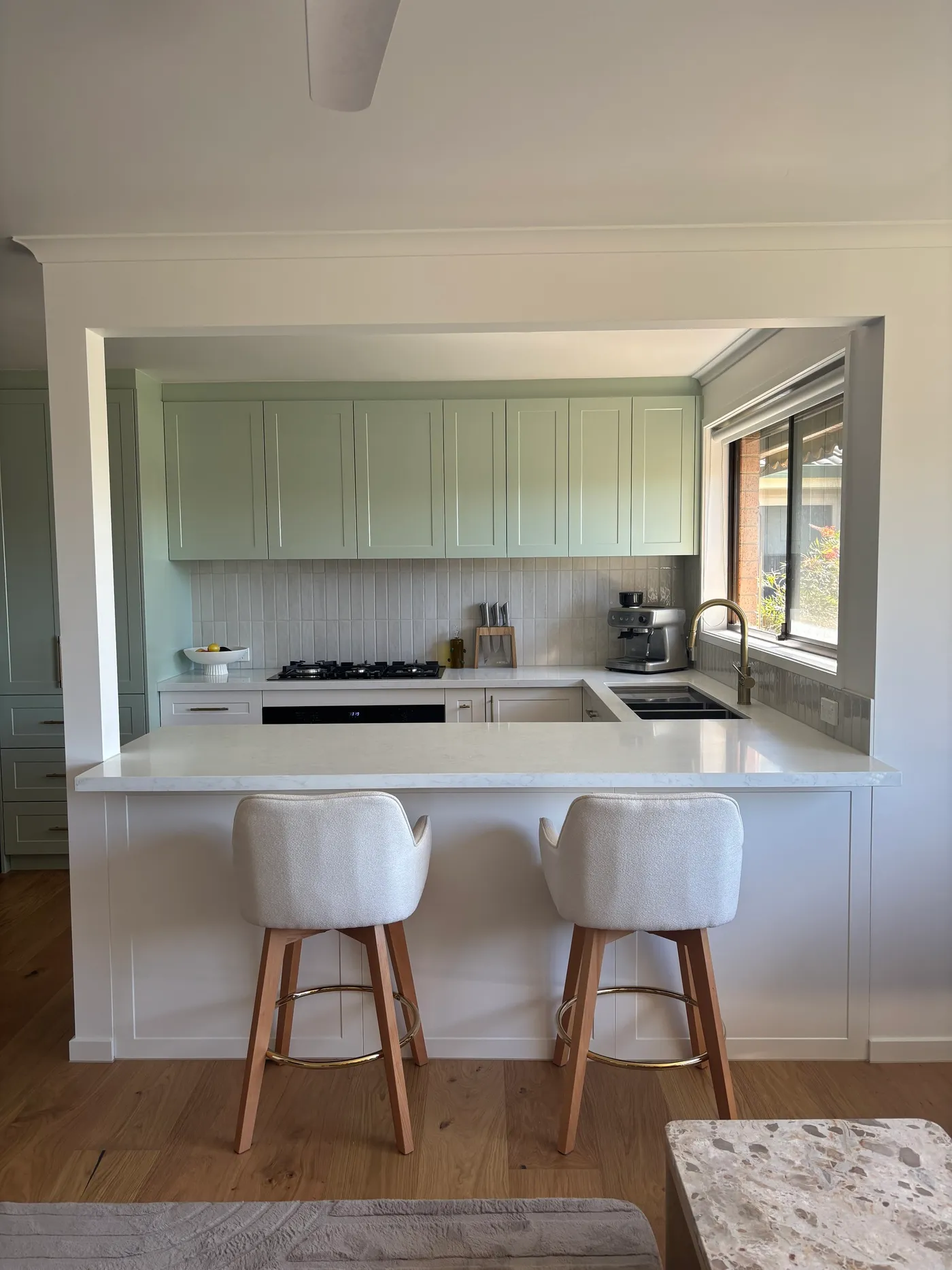 Kitchen 01, photo 3 of 3