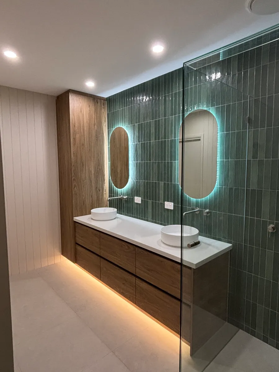 Bathroom 02 by A&B Projects