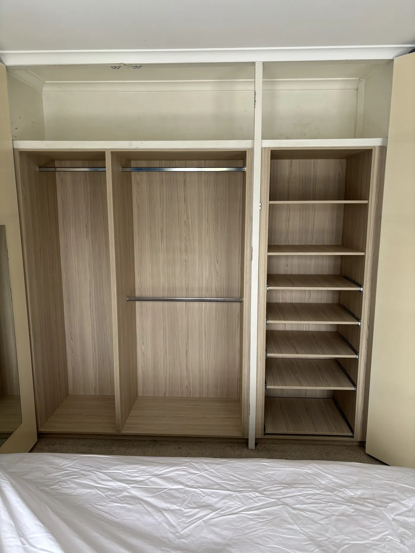 Wardrobe 03 by A&B Projects
