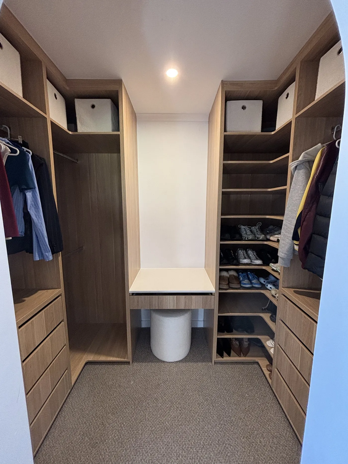 Walk-in Robe 01 by A&B Projects